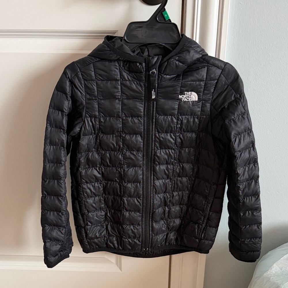 The North Face Kids Charcoal Puffer Jacket